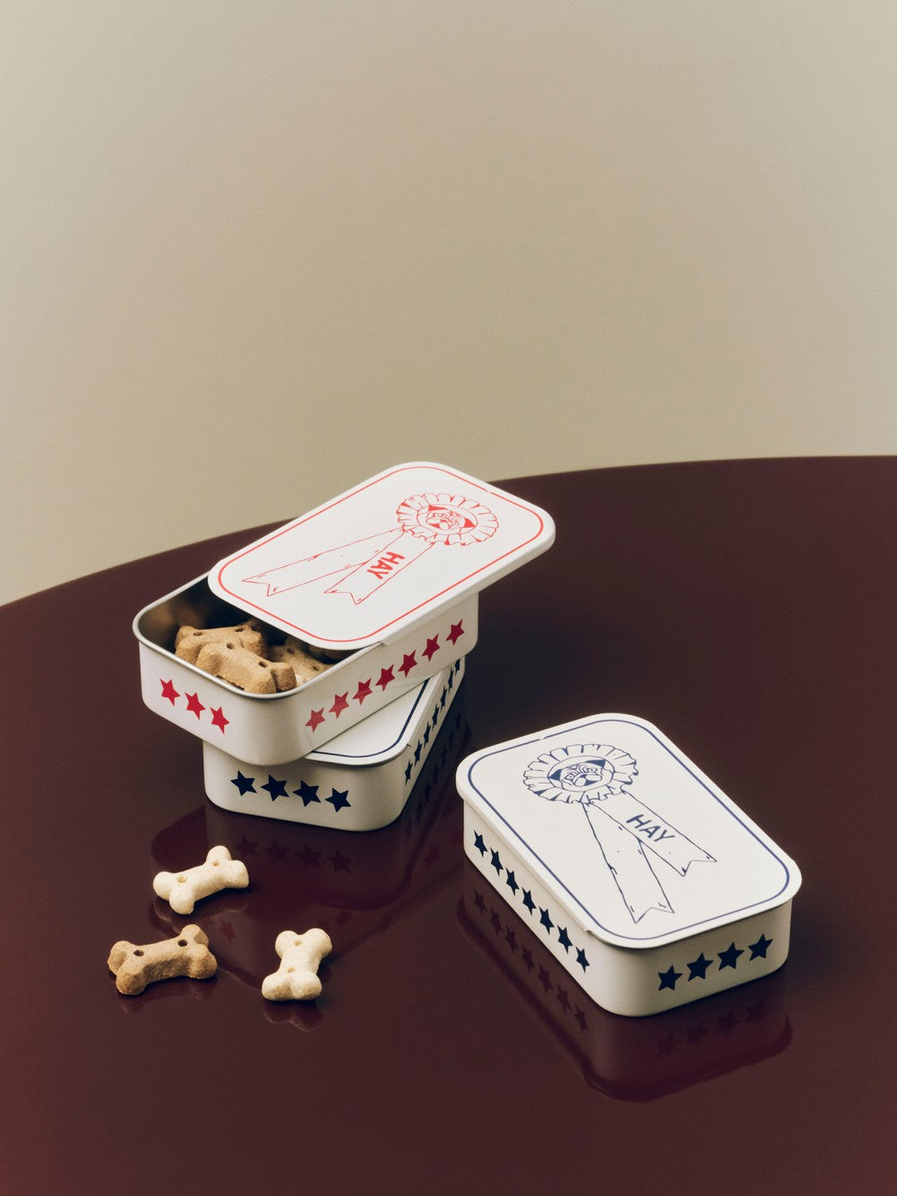 Recipient HAY Dogs Treat - Small - Red and white
