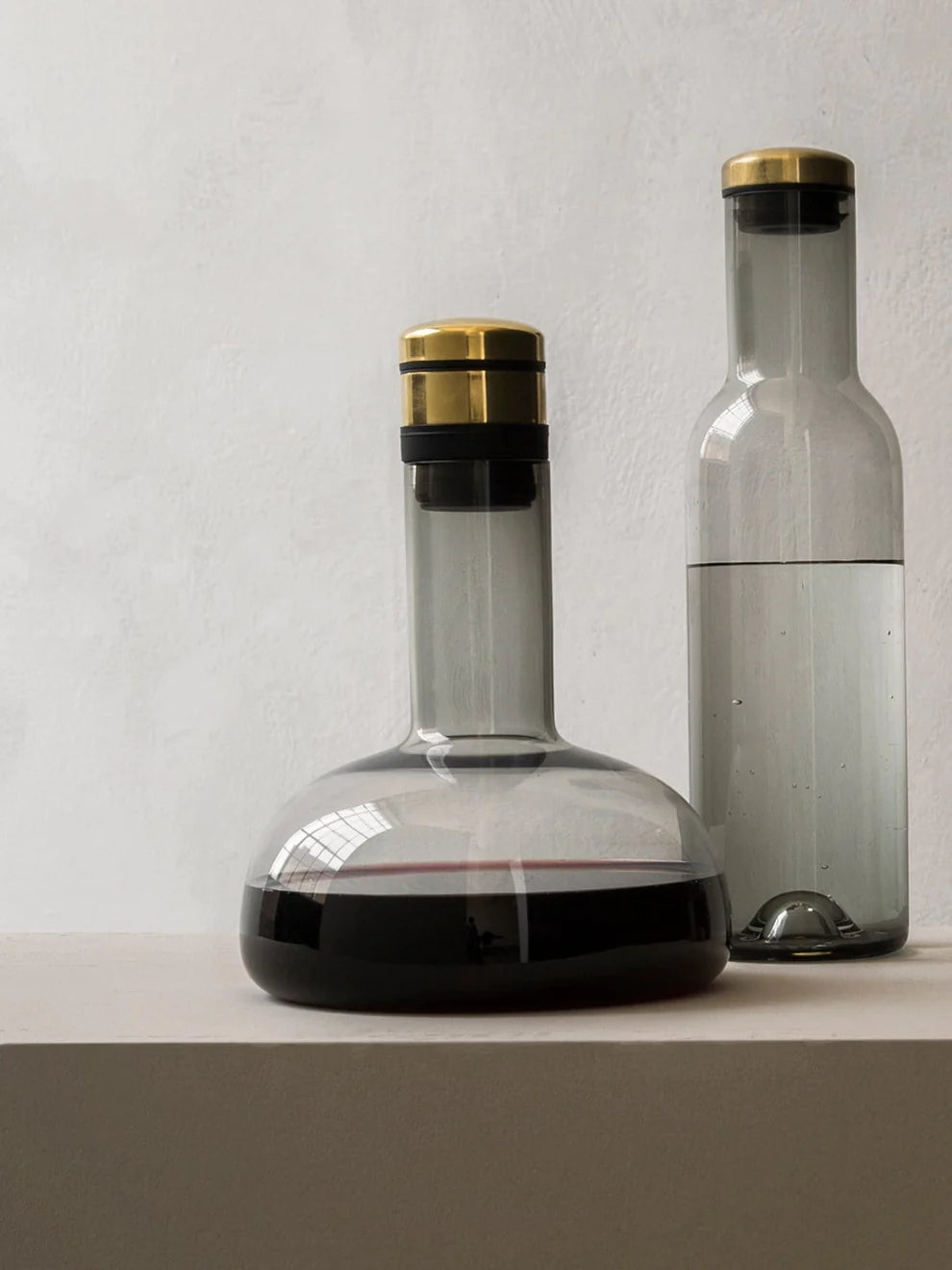 Wine Breather Carafe, Original - Smoked Glass, Brass Lid