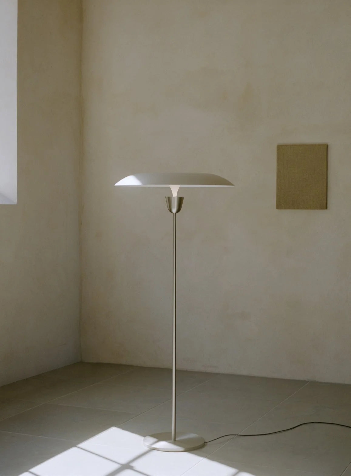 Kantarell Floor Lamp - Nickel