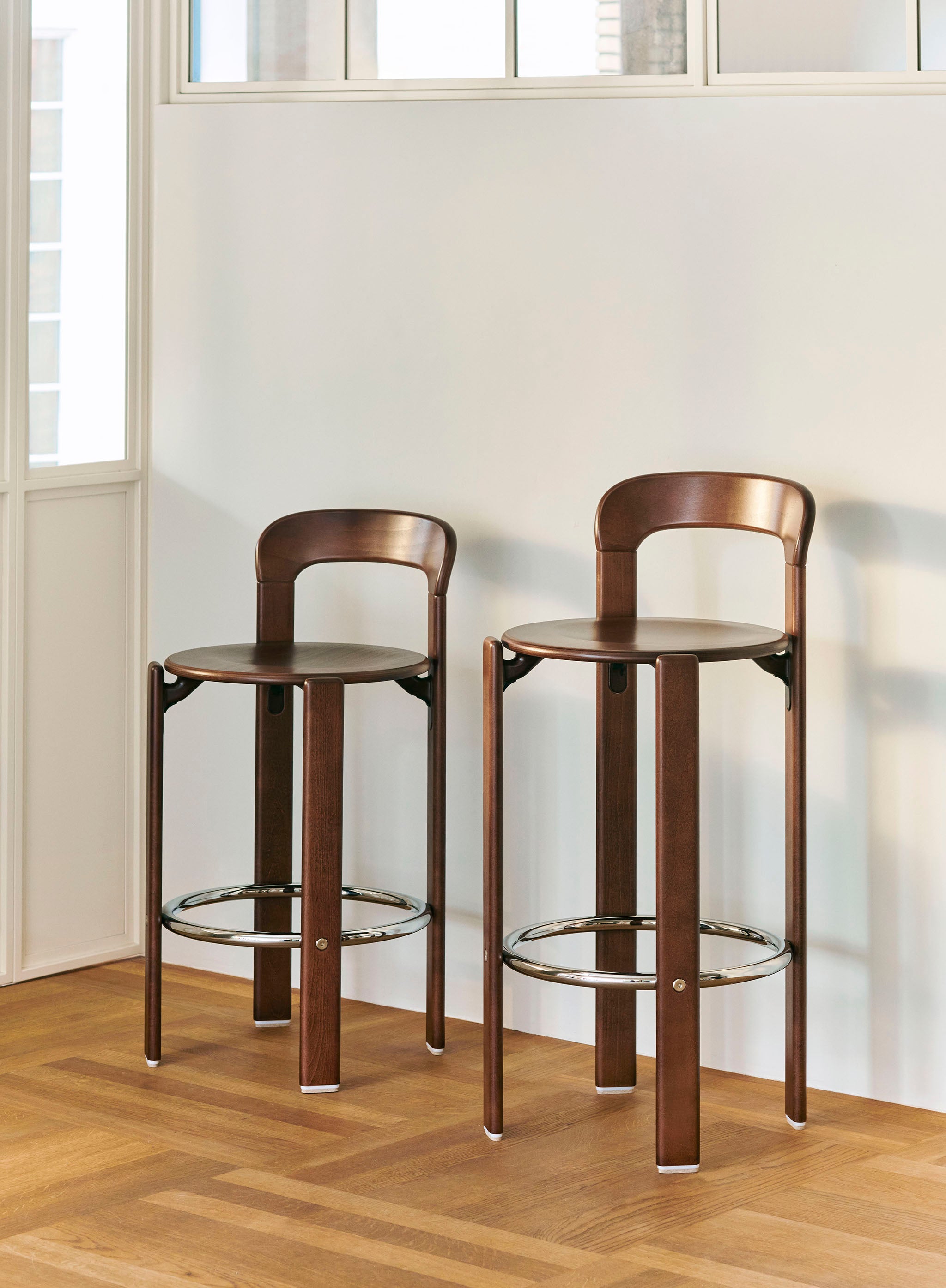 Rey Bar Stool H65 - Grape Red