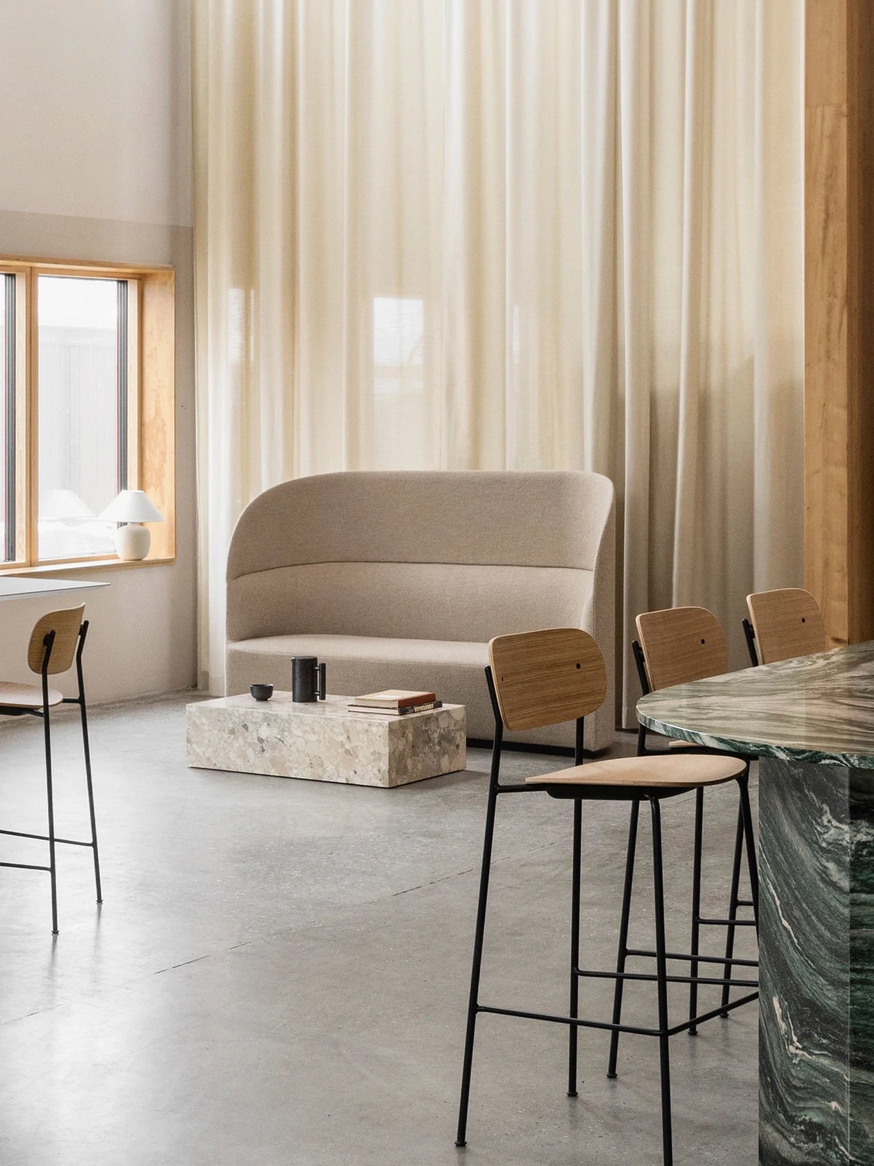 Plinth Low - Kunis Breccia Sand