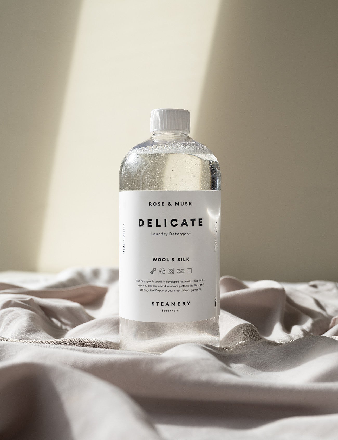 Detergent delicat de rufe