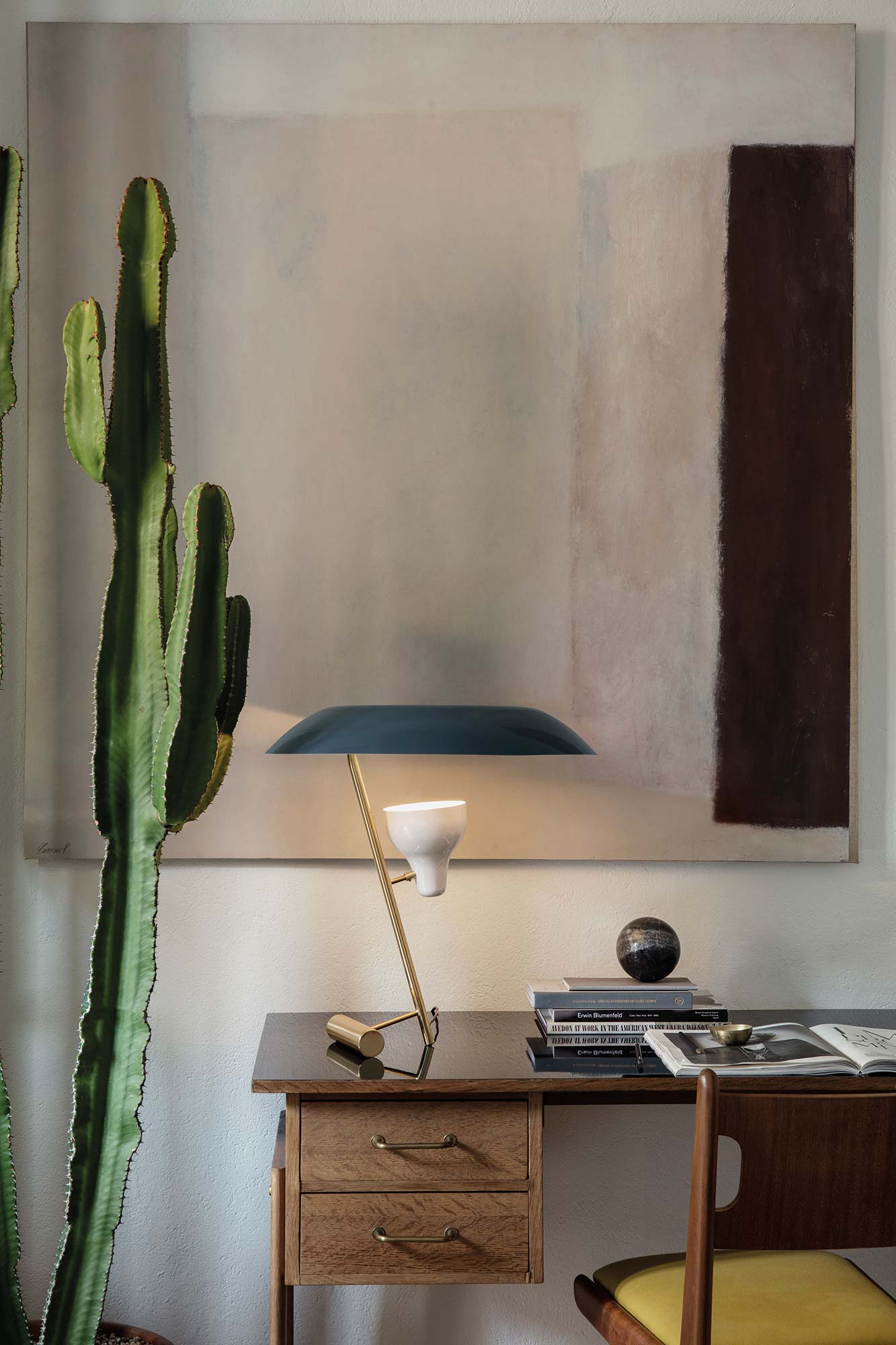 Model 548 Lamp - Polished brass with azzure diffuser