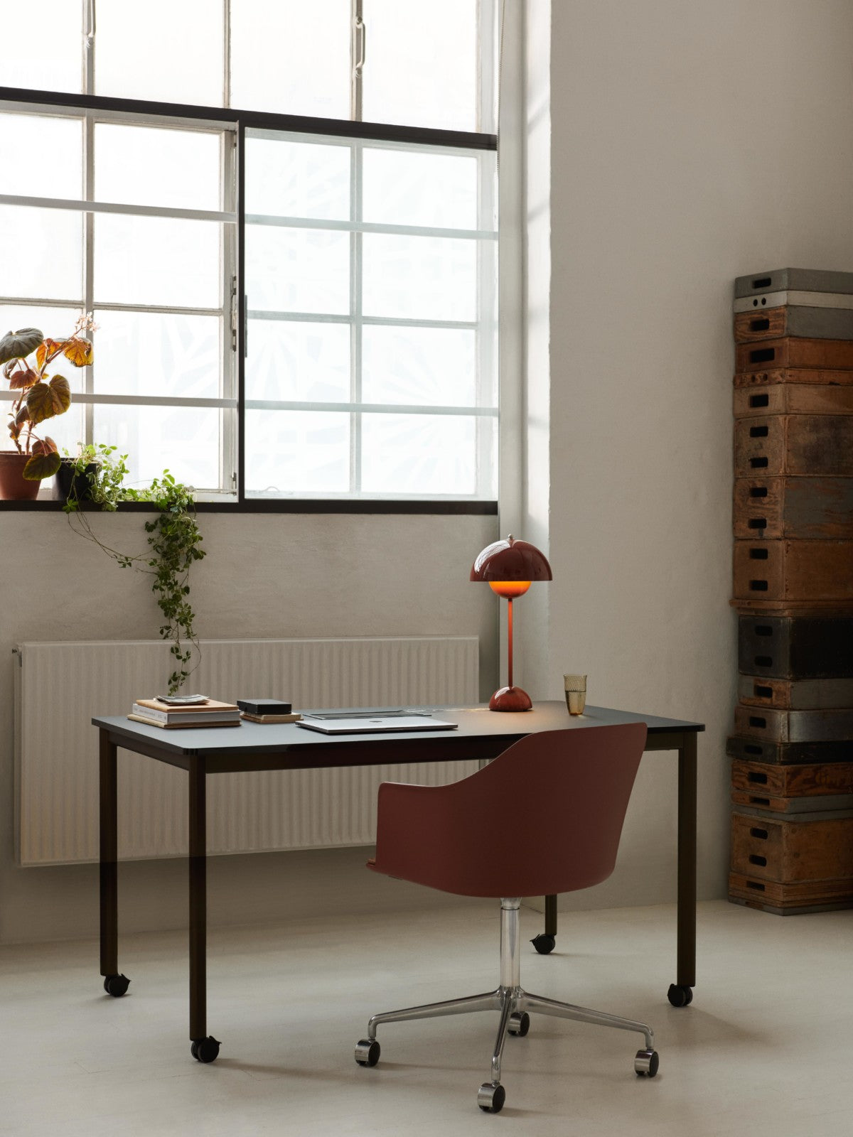 Rely Meeting Chair HW54 - Gas Lift/ 5-Star Base - Seat Upholstered