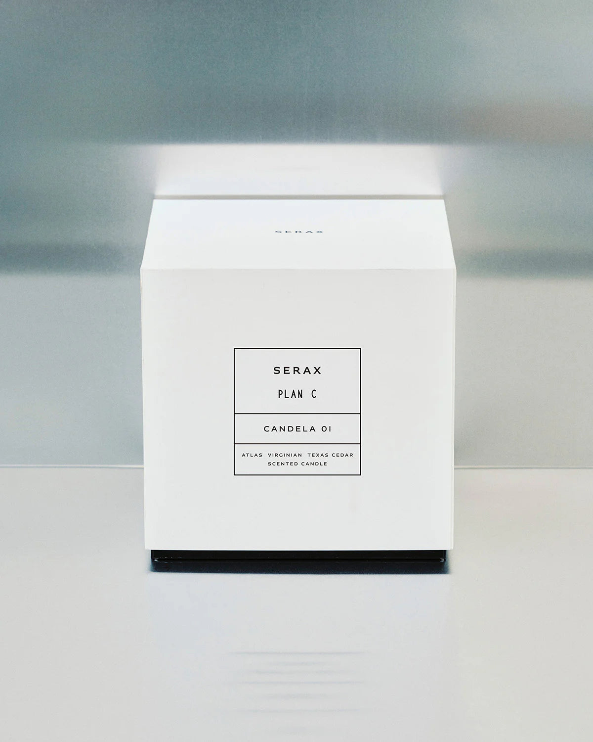 Scented candle L burgundy - yellow Candela 03