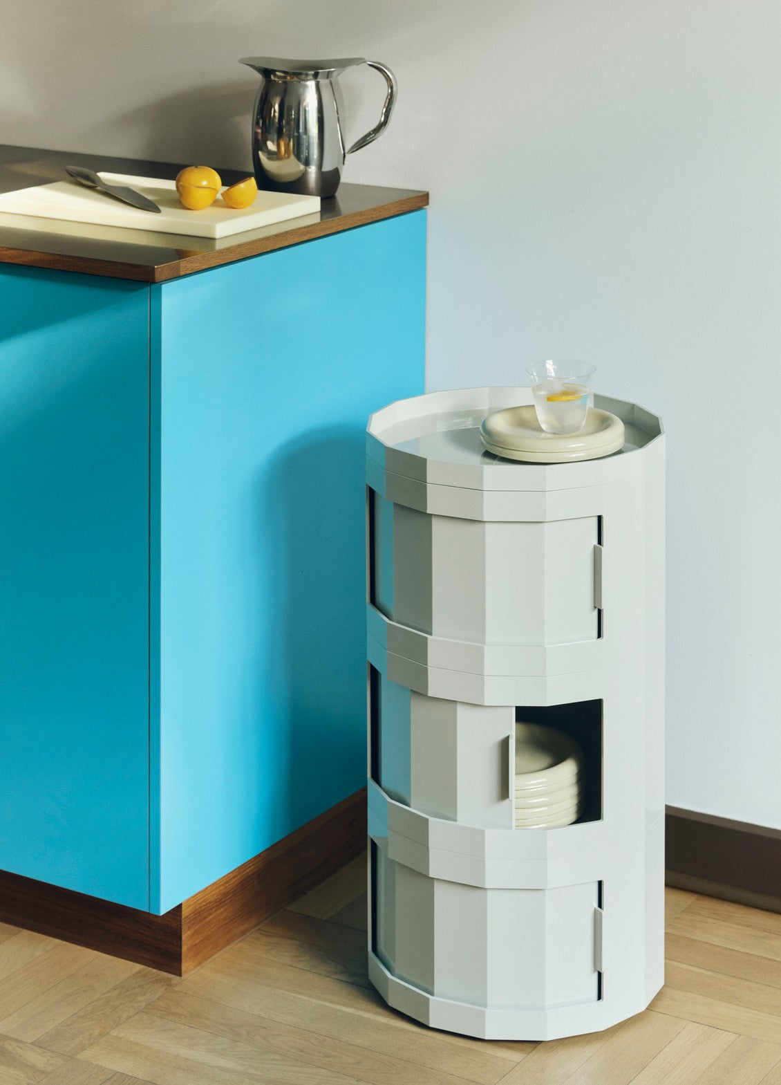 Cabinet Facet 30 cu picioare si roti - Misty Grey