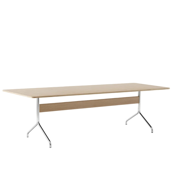 Pavilion Dining Table AV24 - Clear Lacquered Oak