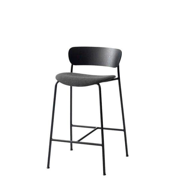 Pavilion AV8 Counter chair - Black  Lacquered Oak