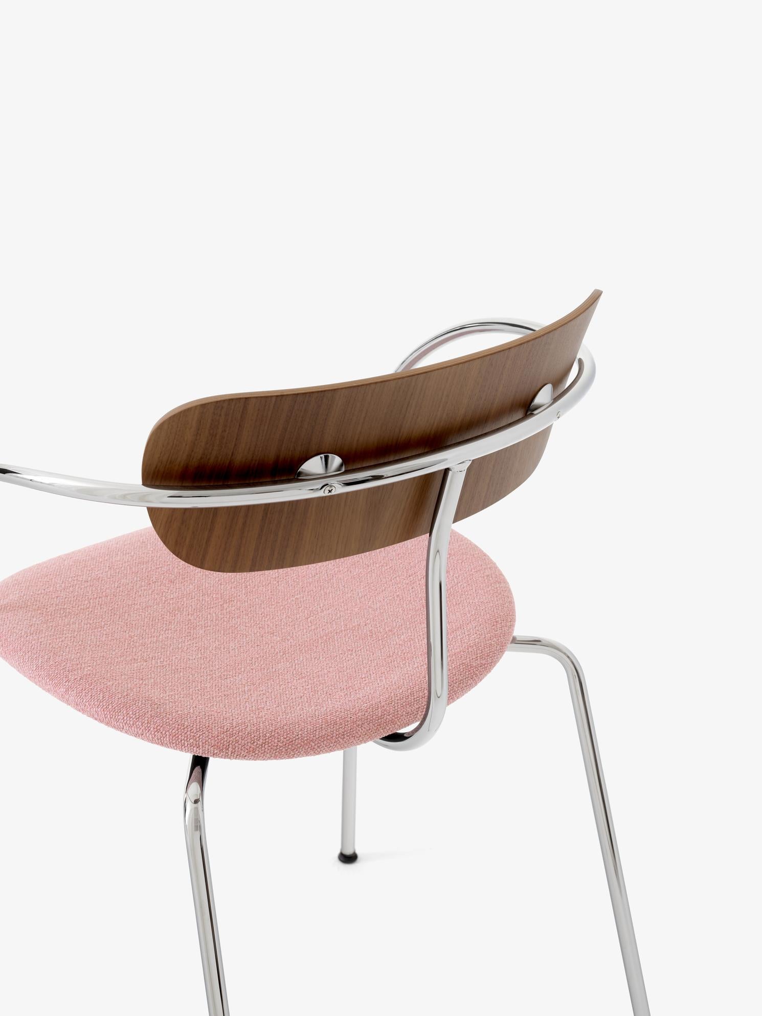 Scaun de Dining AV4 - Lacquered Walnut