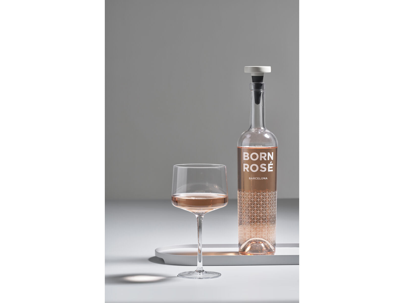 Rocks Wine Stopper - Nest, Warm Grey