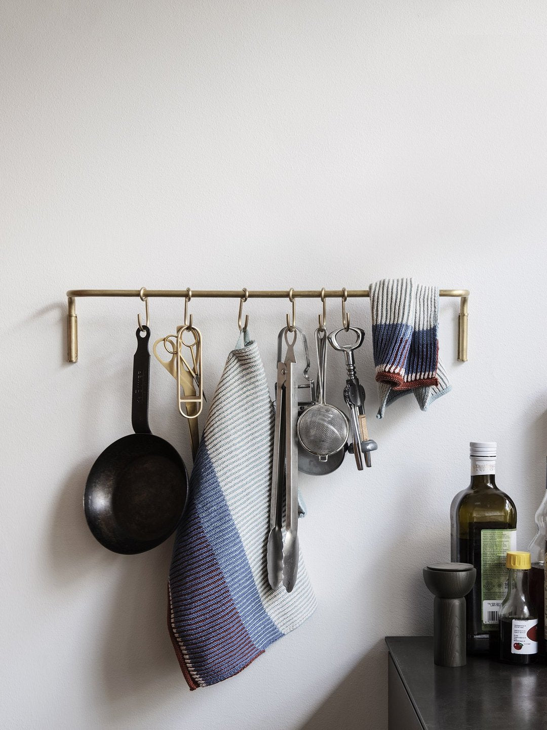 Kitchen Rod incl. 6 hooks - Brass