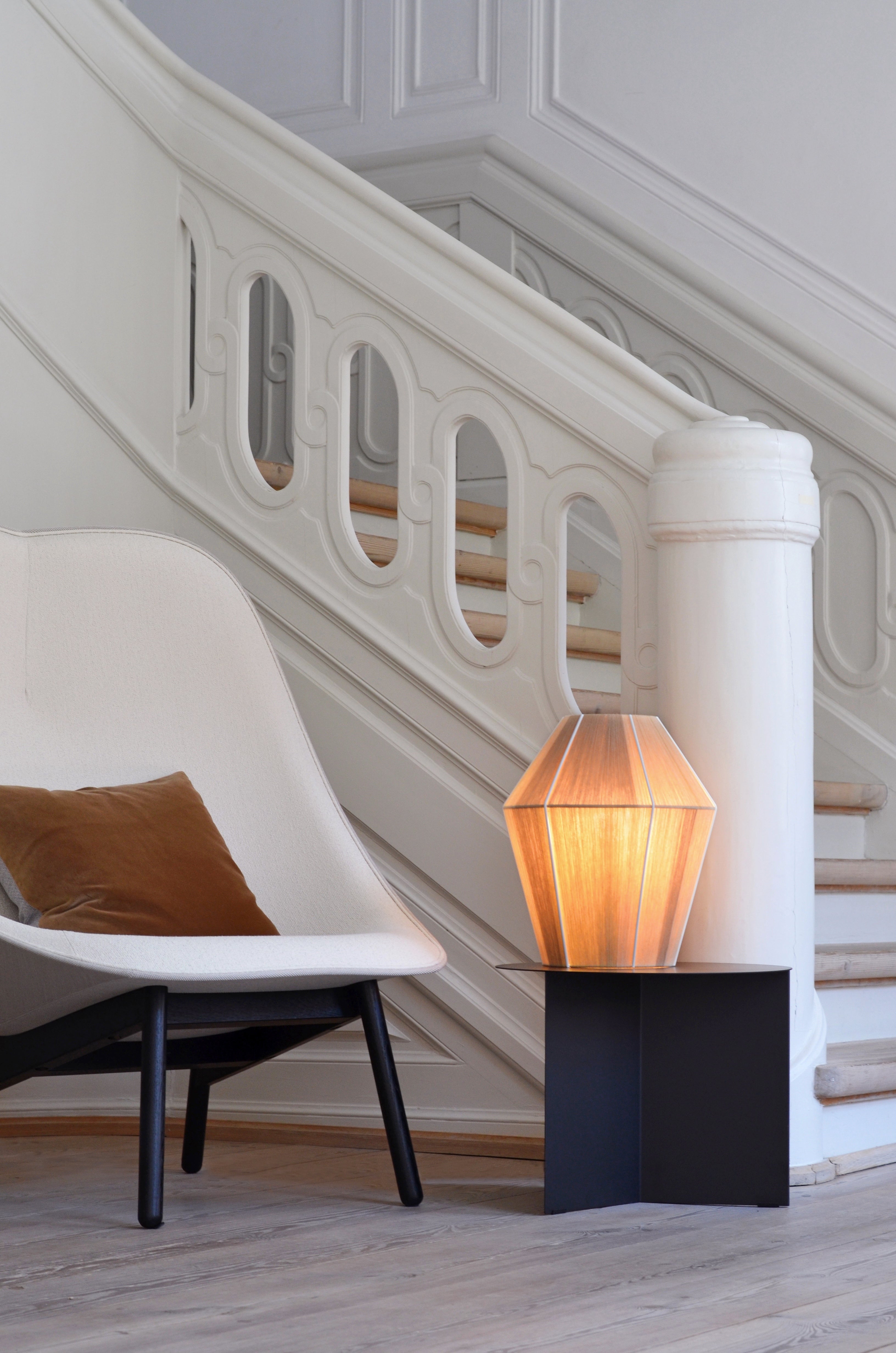 Măsuță Slit Rotundă - Negru