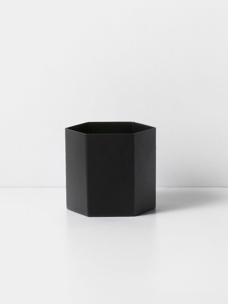 Hexagon Pot - Black