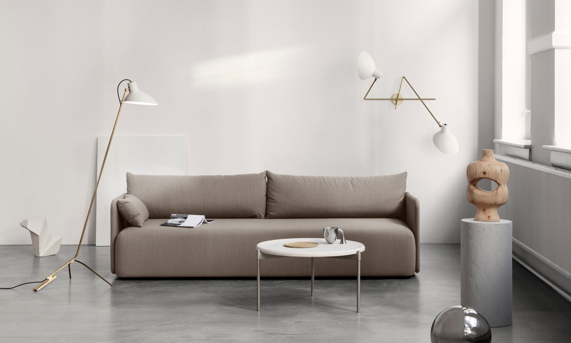 VV Cinquanta Twin Wall - Brass mount, white reflectors